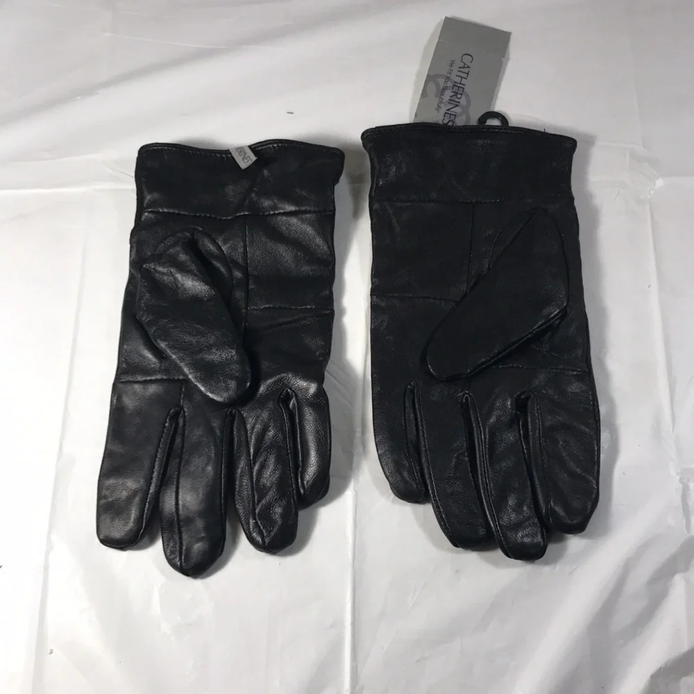 Catherine’s NWT Women’s Black Soft Leather & Suede Silver Studded Driving Gloves